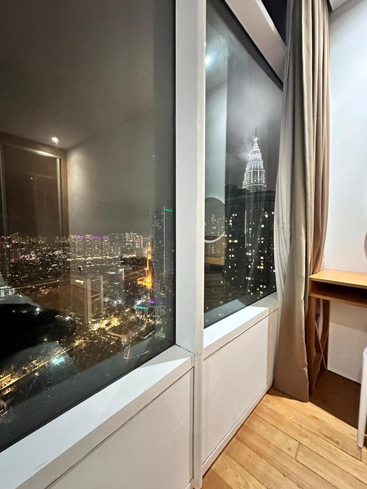 Apartment Vortex Klcc At Center